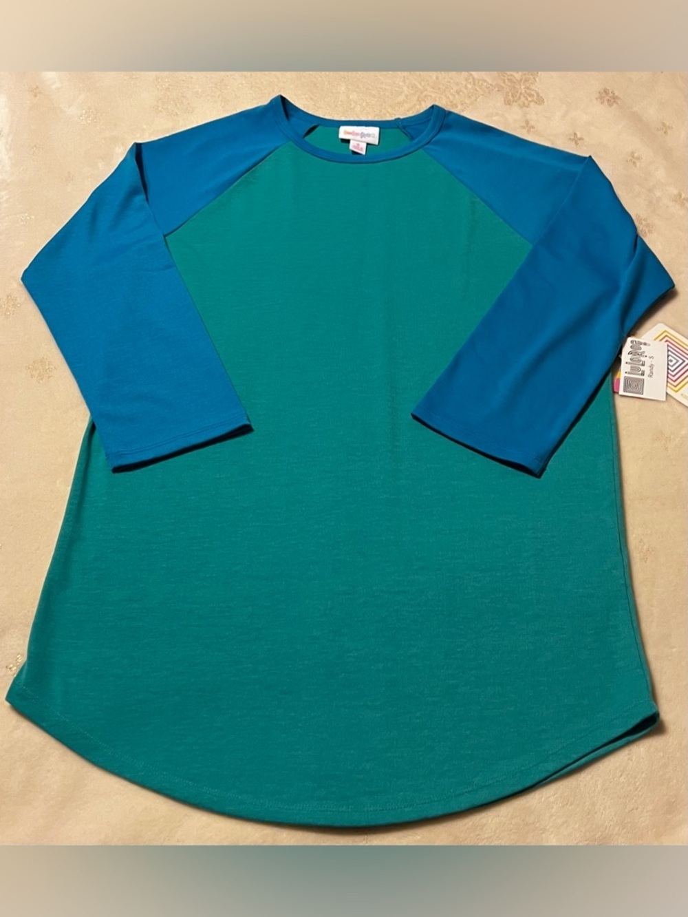 🆕 NWT LuLaRoe Two-Tone Teal & Blue Raglan Sleeve “Randy” Tee Women’s Small